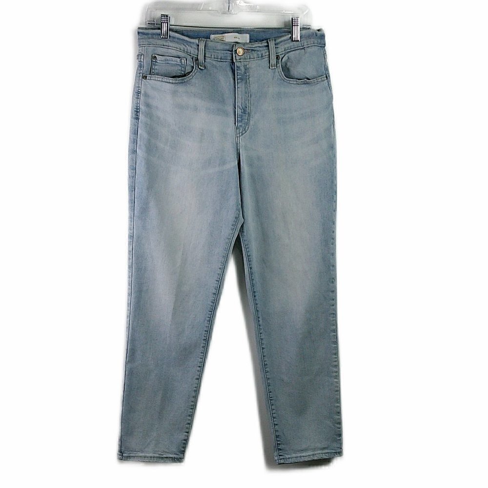 Signature Levi Strauss - Light Wash Mom Jean